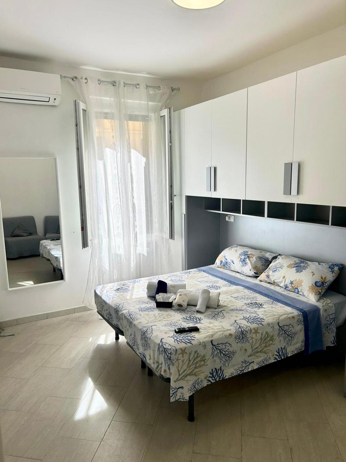 Roma Apartment Holiday Exterior photo